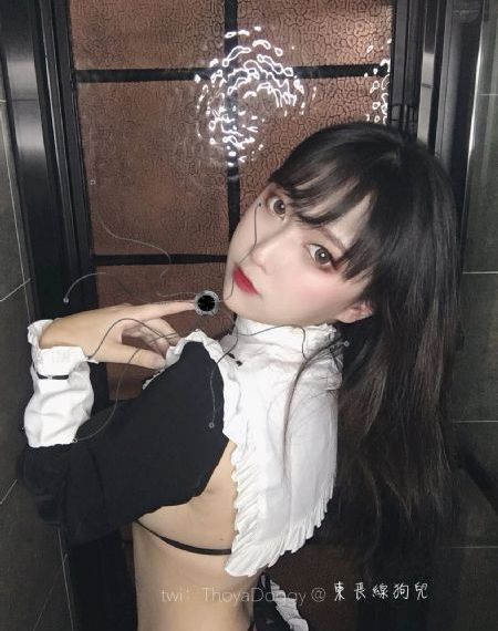 《桃色》完整版在线观看_蓝光视频大全
