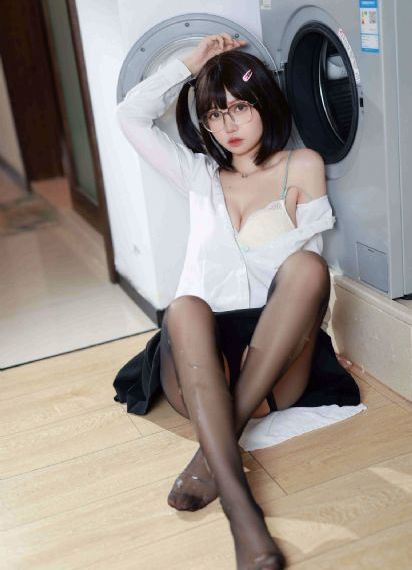 阁楼男女_1080免费高清观看